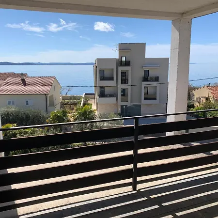 Appartement With Large Seaview Terrace Zadar