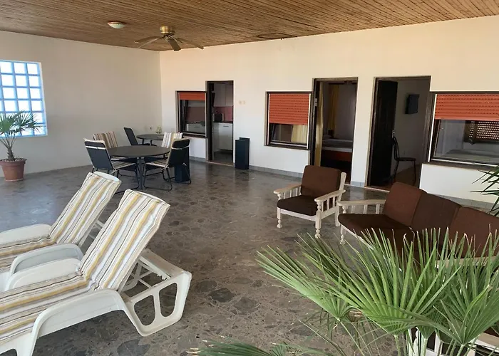 With Large Seaview Terrace Apartamento