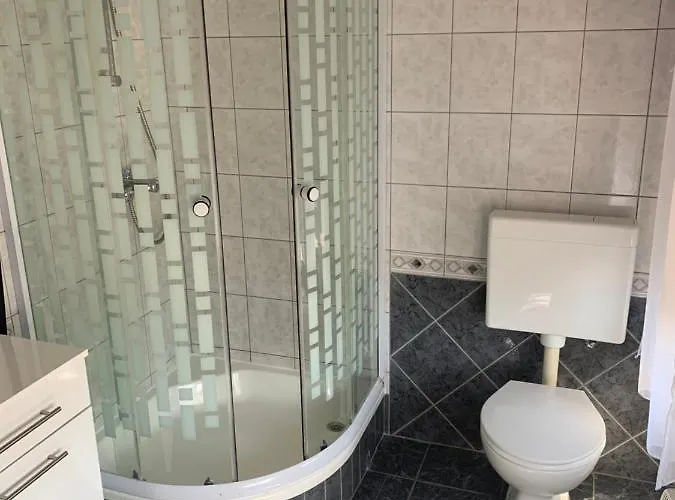 公寓 With Large Seaview Terrace *